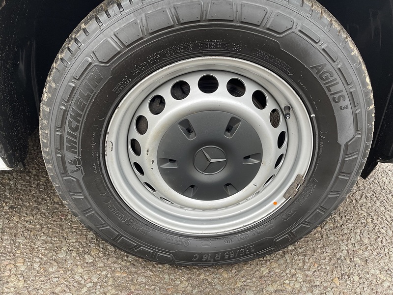 Mercedes-Benz Sprinter 2.0 315 CDI Progressive RWD L2 H2 Euro 6 (s/s) 5dr - U583