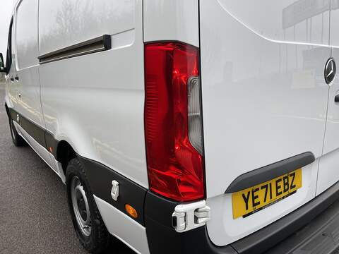 Mercedes-Benz Sprinter 2.0 315 CDI Progressive RWD L2 H2 Euro 6 (s/s) 5dr - U583