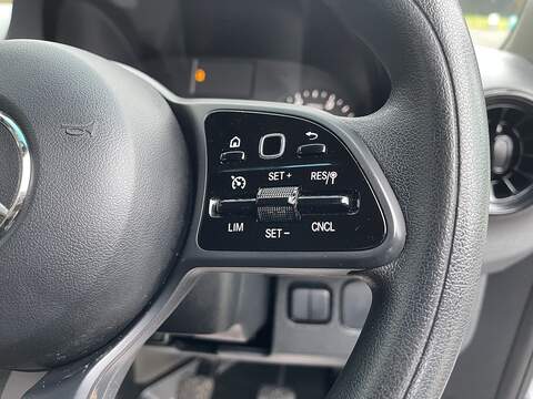 Mercedes-Benz Sprinter 2.0 315 CDI Progressive RWD L2 H2 Euro 6 (s/s) 5dr - U583