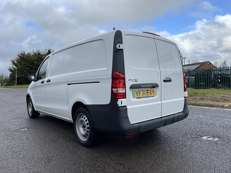 Mercedes-Benz eVito 114 e 41kWh Progressive Auto FWD L2 6dr (LWB) - U584