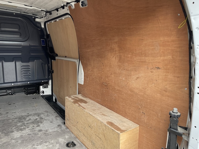 Mercedes-Benz eVito 114 e 41kWh Progressive Auto FWD L2 6dr (LWB) - U584