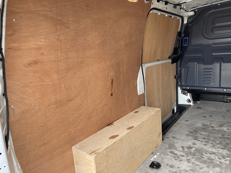 Mercedes-Benz eVito 114 e 41kWh Progressive Auto FWD L2 6dr (LWB) - U584