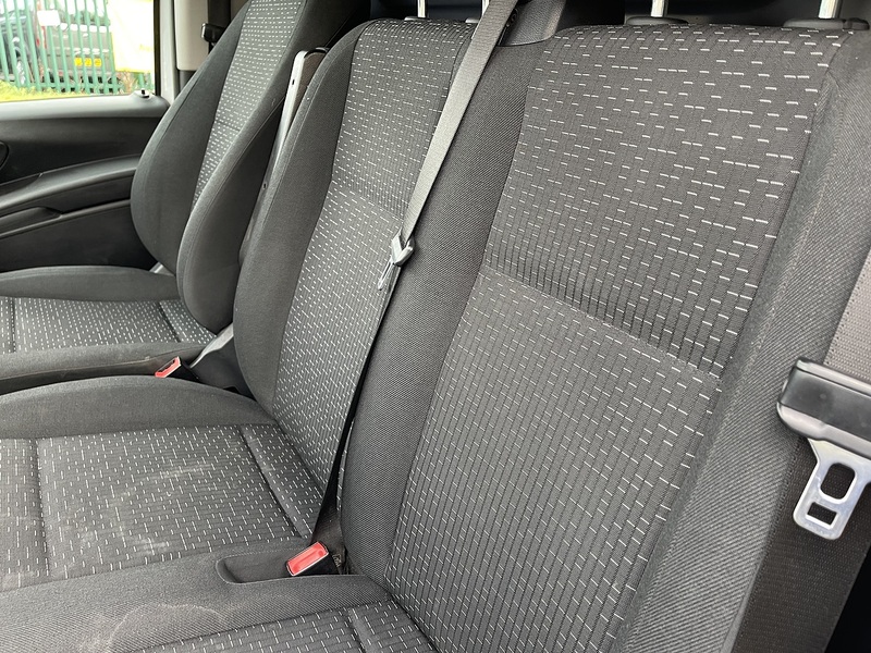 Mercedes-Benz eVito 114 e 41kWh Progressive Auto FWD L2 6dr (LWB) - U584