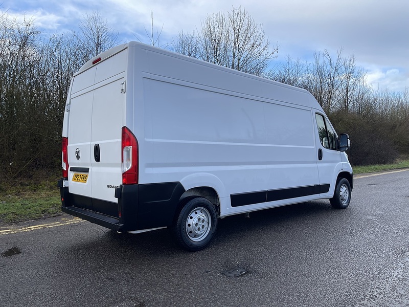 Vauxhall Movano 2.2 CDTi 3500 BiTurbo Prime FWD L3 H2 Euro 6 (s/s) 5dr - U588