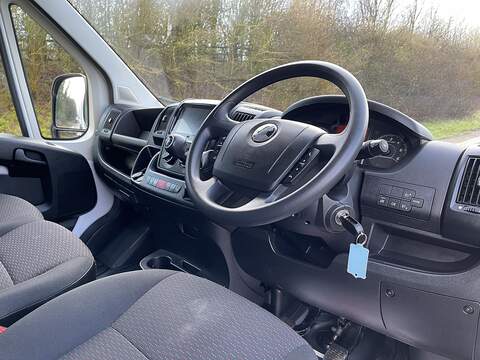 Vauxhall Movano 2.2 CDTi 3500 BiTurbo Prime FWD L3 H2 Euro 6 (s/s) 5dr - U588