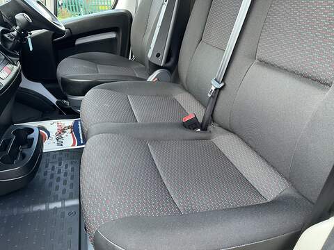 Vauxhall Movano 2.2 CDTi 3500 BiTurbo Prime FWD L3 H2 Euro 6 (s/s) 5dr - U588