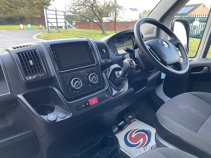 Vauxhall Movano 2.2 CDTi 3500 BiTurbo Prime FWD L3 H2 Euro 6 (s/s) 5dr - U588