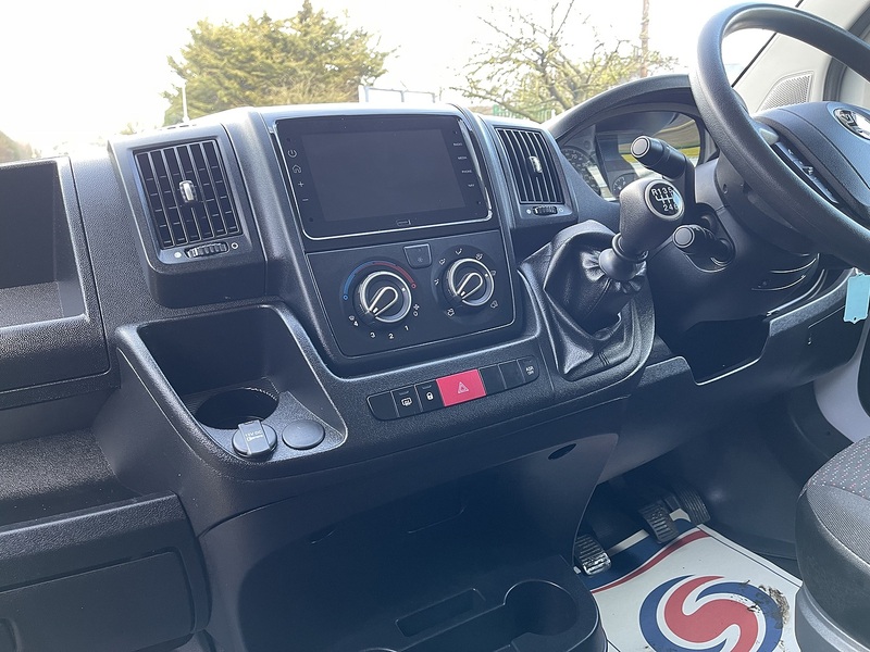 Vauxhall Movano 2.2 CDTi 3500 BiTurbo Prime FWD L3 H2 Euro 6 (s/s) 5dr - U588