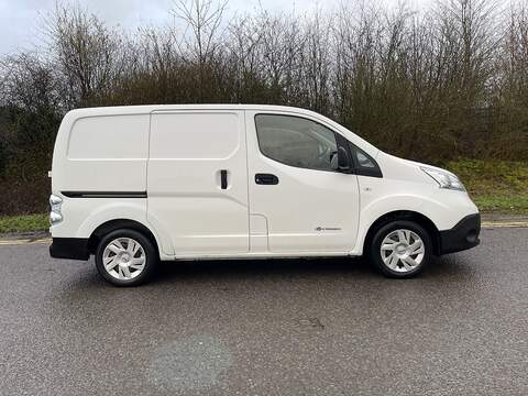 Nissan e-NV200 Acenta Panel Van 5dr Electric Auto SWB (109 ps) - U589