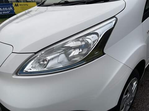 Nissan e-NV200 Acenta Panel Van 5dr Electric Auto SWB (109 ps) - U589