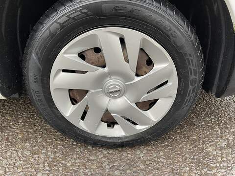 Nissan e-NV200 Acenta Panel Van 5dr Electric Auto SWB (109 ps) - U589