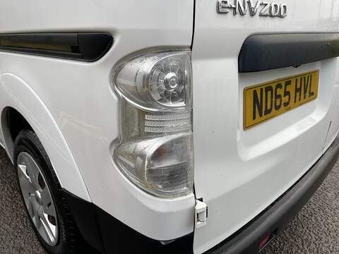 Nissan e-NV200 Acenta Panel Van 5dr Electric Auto SWB (109 ps) - U589