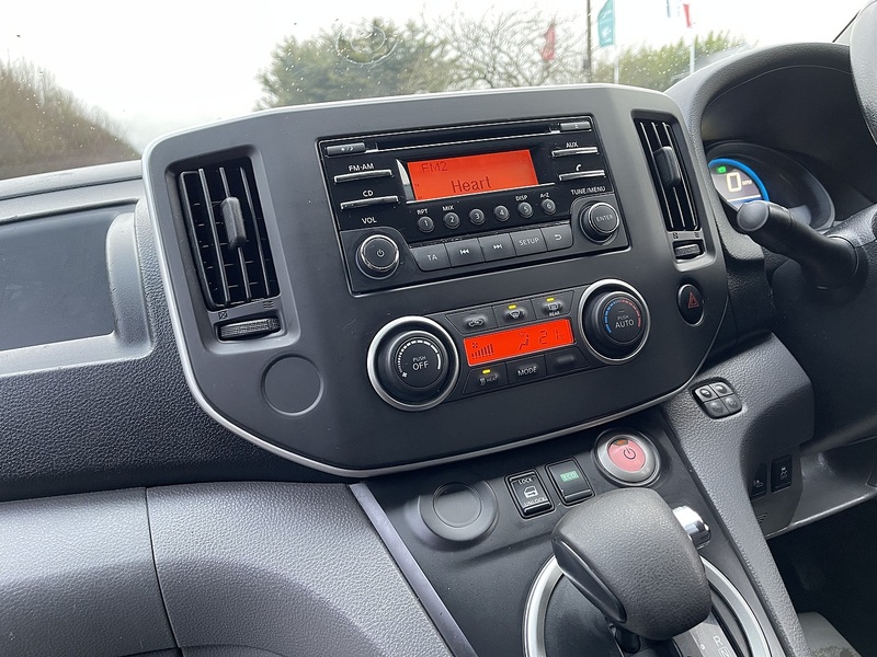 Nissan e-NV200 Acenta Panel Van 5dr Electric Auto SWB (109 ps) - U589