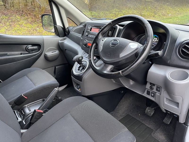 Nissan e-NV200 Acenta Panel Van 5dr Electric Auto SWB (109 ps) - U589