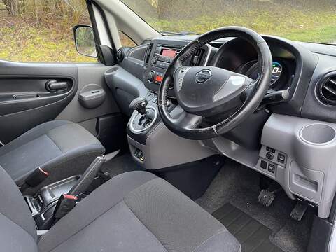 Nissan e-NV200 Acenta Panel Van 5dr Electric Auto SWB (109 ps) - U589