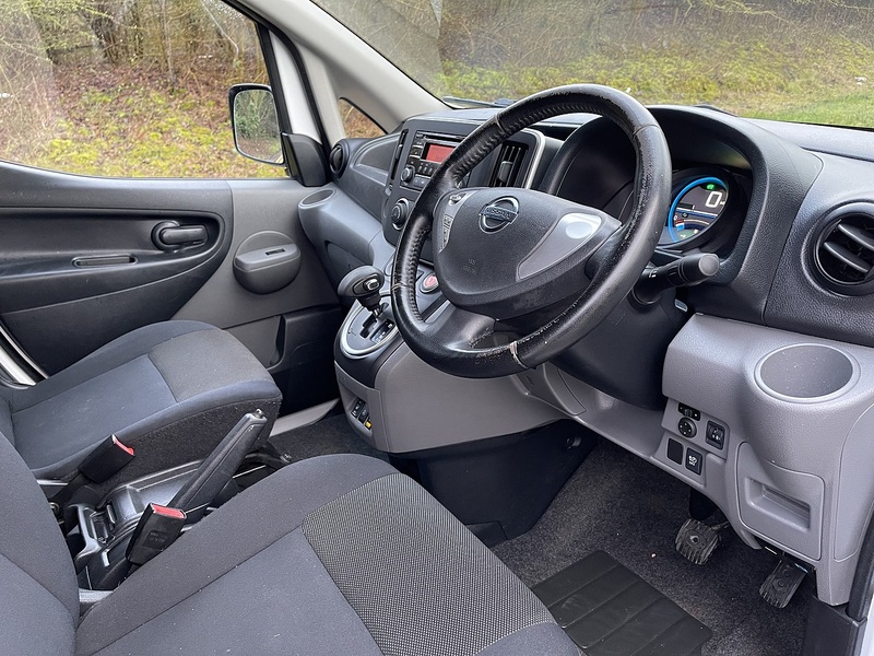 Nissan e-NV200 Acenta Panel Van 5dr Electric Auto SWB (109 ps) - U589