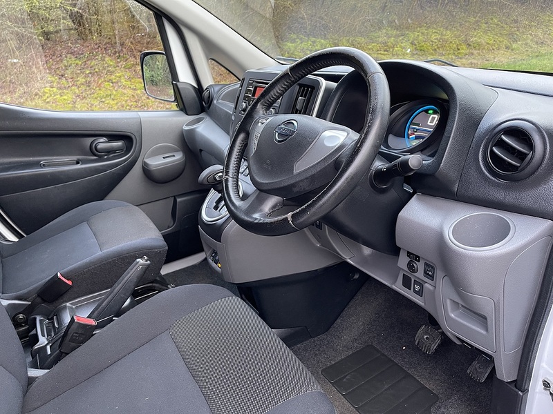 Nissan e-NV200 Acenta Panel Van 5dr Electric Auto SWB (109 ps) - U589