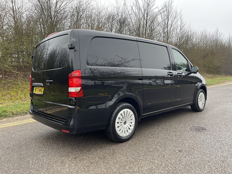 Mercedes-Benz eVito 114 e 41kWh Progressive Auto FWD L2 6dr (LWB) - U596