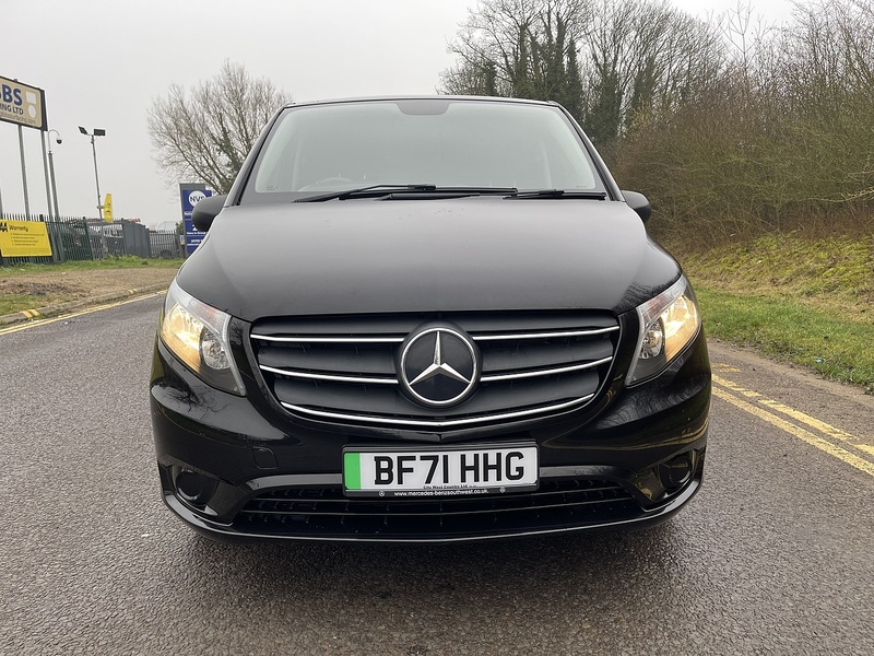 Mercedes-Benz eVito 114 e 41kWh Progressive Auto FWD L2 6dr (LWB) - U596