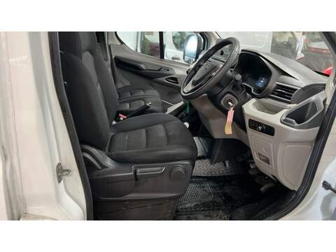 MAXUS Deliver 9 2.0 D20 LUX RWD L3 H3 Euro 6 (s/s) 5dr - U597