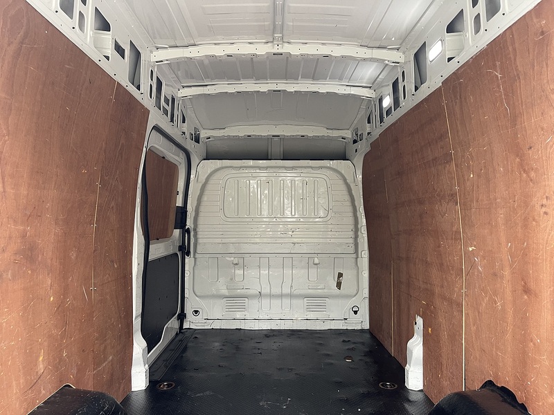 MAXUS Deliver 9 2.0 D20 LUX RWD L3 H3 Euro 6 (s/s) 5dr - U597