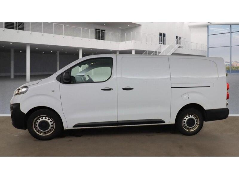 Vauxhall Vivaro 1.5 Turbo D 2900 Dynamic L2 H1 Euro 6 (s/s) 6dr - U598