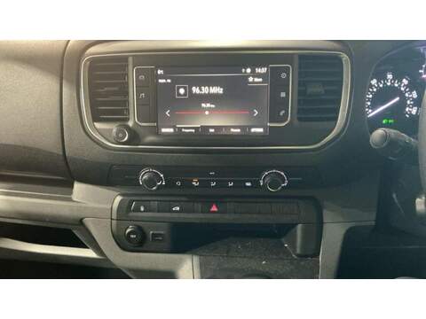 Vauxhall Vivaro 1.5 Turbo D 2900 Dynamic L2 H1 Euro 6 (s/s) 6dr - U598