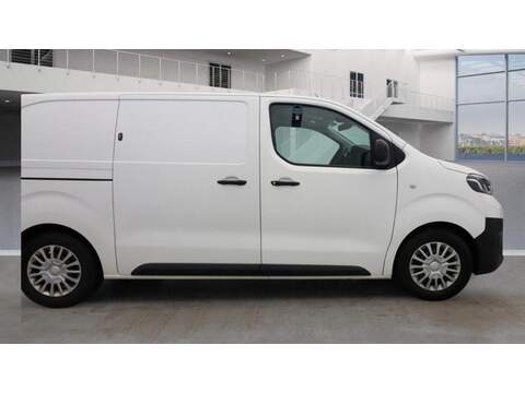 Toyota ProAce 1.5D Icon Medium Panel Van MWB Euro 6 (s/s) 6dr - U599