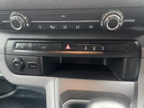 Toyota ProAce 1.5D Icon Medium Panel Van MWB Euro 6 (s/s) 6dr - U599