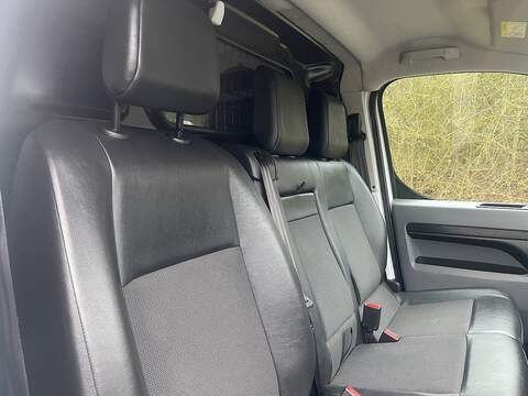 Toyota ProAce 1.5D Icon Medium Panel Van MWB Euro 6 (s/s) 6dr - U599