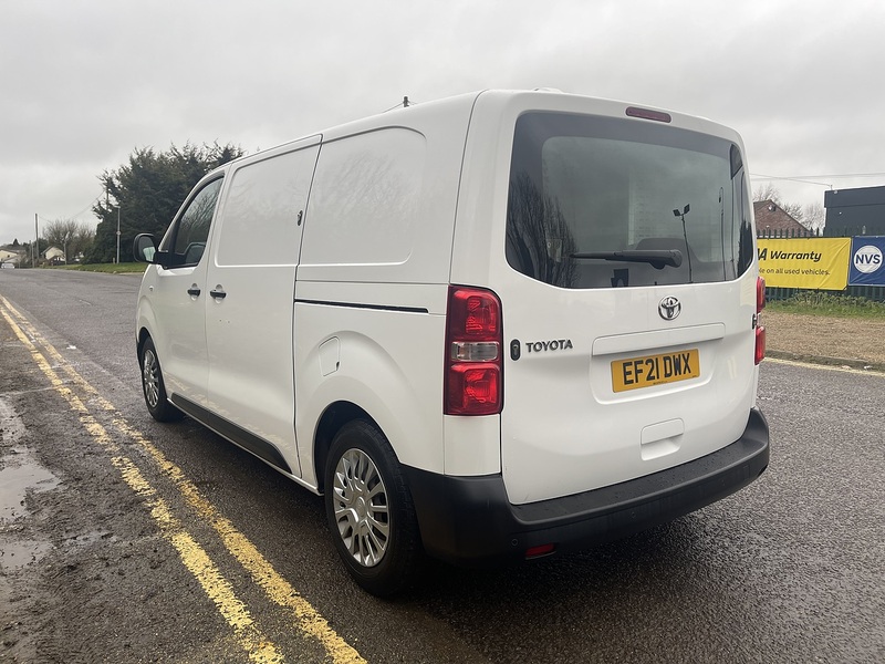 Toyota ProAce 1.5D Icon Medium Panel Van MWB Euro 6 (s/s) 6dr - U599