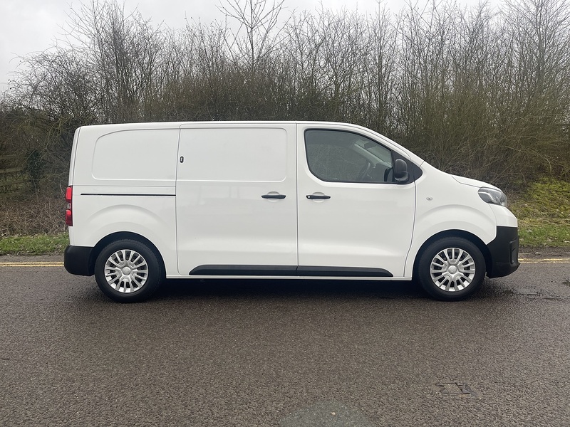 Toyota ProAce 1.5D Icon Medium Panel Van MWB Euro 6 (s/s) 6dr - U599