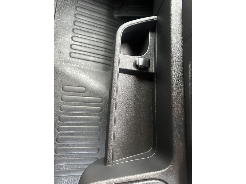 Renault Master 2.3 dCi ENERGY 35 Business LoLoader Luton 2dr Diesel Manual FWD LWB Euro 6 (s/s) (145 bhp) - U608