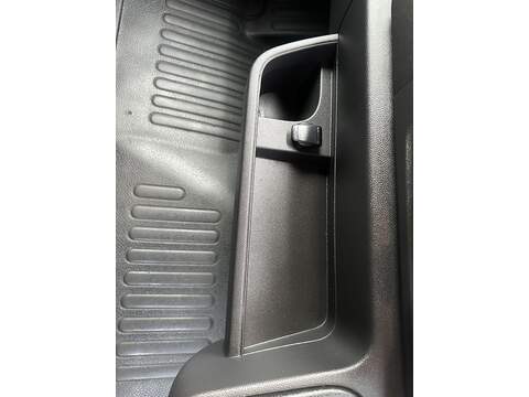 Renault Master 2.3 dCi ENERGY 35 Business LoLoader Luton 2dr Diesel Manual FWD LWB Euro 6 (s/s) (145 bhp) - U608