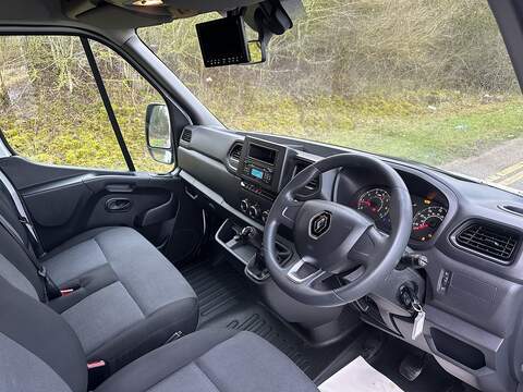 Renault Master 2.3 dCi ENERGY 35 Business LoLoader Luton 2dr Diesel Manual FWD LWB Euro 6 (s/s) (145 bhp) - U608