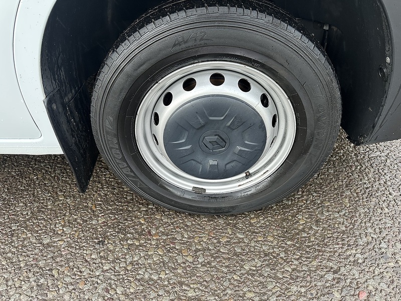 Renault Master 2.3 dCi ENERGY 35 Business LoLoader Luton 2dr Diesel Manual FWD LWB Euro 6 (s/s) (145 bhp) - U608