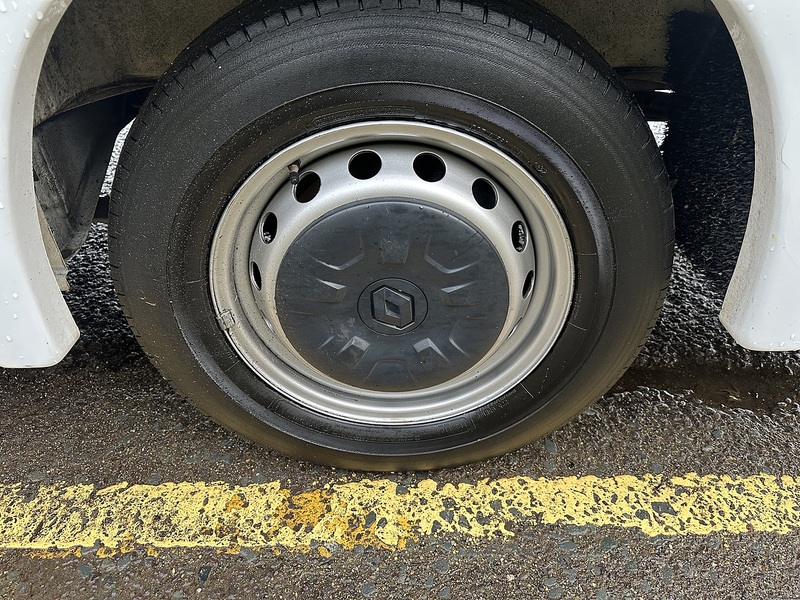 Renault Master 2.3 dCi ENERGY 35 Business LoLoader Luton 2dr Diesel Manual FWD LWB Euro 6 (s/s) (145 bhp) - U608