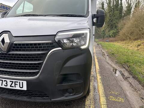 Renault Master 2.3 dCi ENERGY 35 Business LoLoader Luton 2dr Diesel Manual FWD LWB Euro 6 (s/s) (145 bhp) - U608