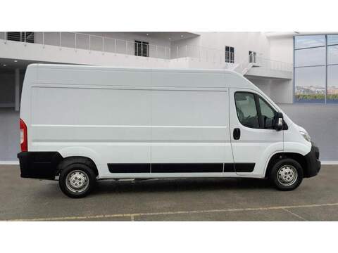 Vauxhall Movano 2.2 CDTi 3500 BiTurbo Edition FWD L3 H2 Euro 6 (s/s) 5dr - U609