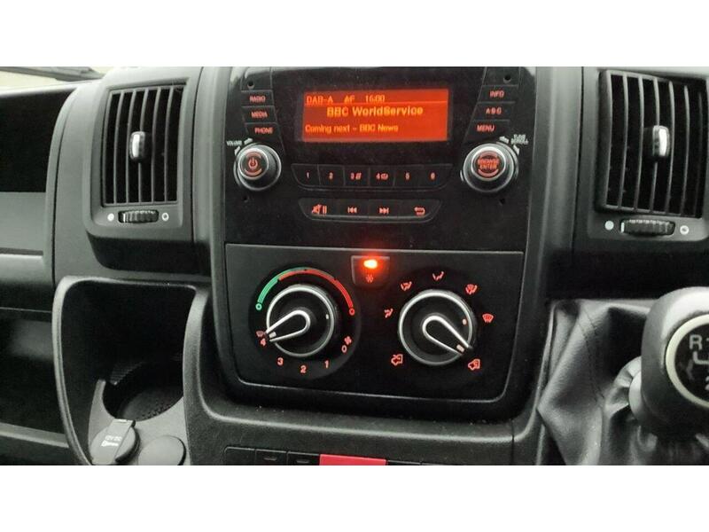 Vauxhall Movano 2.2 CDTi 3500 BiTurbo Edition FWD L3 H2 Euro 6 (s/s) 5dr - U609