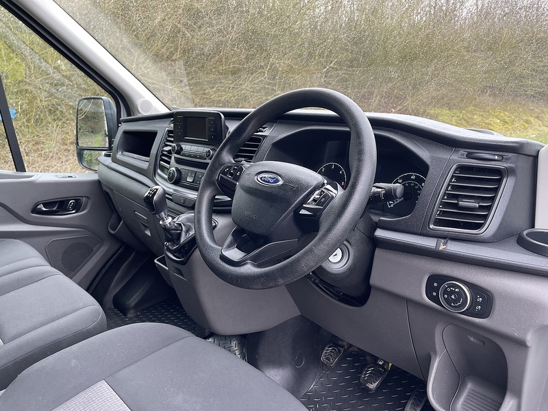 Ford Transit 2.0 350 EcoBlue Leader FWD L2 H3 Euro 6 (s/s) 5dr 2.0 5dr Panel Van Manual Diesel - U610