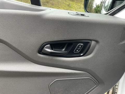 Ford Transit 2.0 350 EcoBlue Leader FWD L2 H3 Euro 6 (s/s) 5dr 2.0 5dr Panel Van Manual Diesel - U610