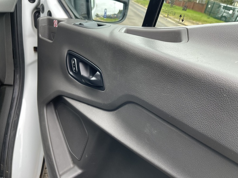 Ford Transit 2.0 350 EcoBlue Leader FWD L2 H3 Euro 6 (s/s) 5dr 2.0 5dr Panel Van Manual Diesel - U610