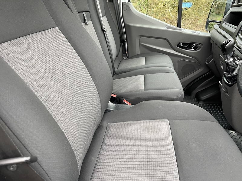 Ford Transit 2.0 350 EcoBlue Leader FWD L2 H3 Euro 6 (s/s) 5dr 2.0 5dr Panel Van Manual Diesel - U610