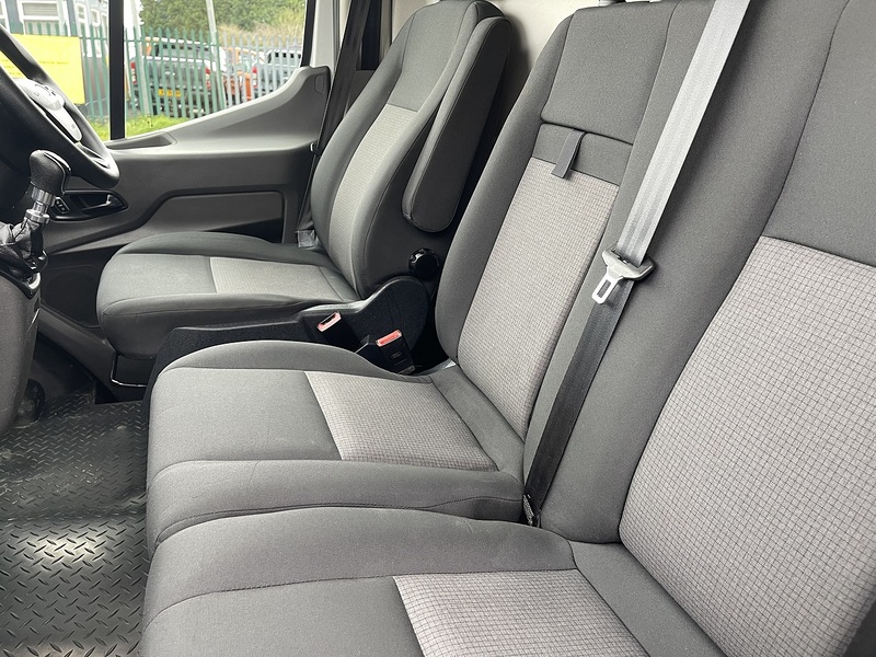 Ford Transit 2.0 350 EcoBlue Leader FWD L2 H3 Euro 6 (s/s) 5dr 2.0 5dr Panel Van Manual Diesel - U610