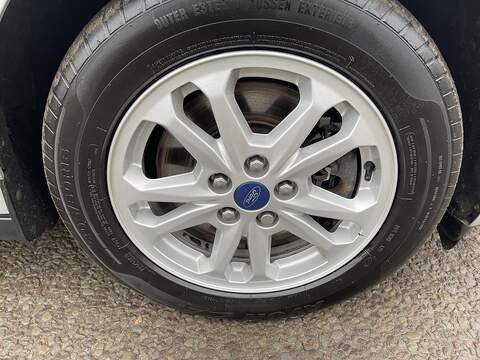 Ford Transit Connect 1.5 240 EcoBlue Limited L2 Euro 6 (s/s) 5dr - U612