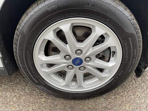 Ford Transit Connect 1.5 240 EcoBlue Limited L2 Euro 6 (s/s) 5dr - U612