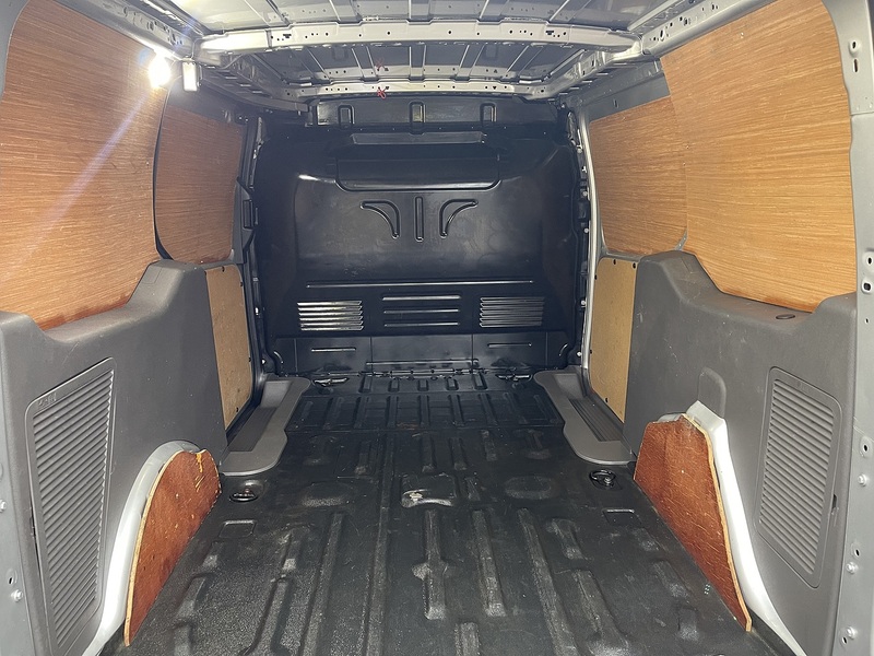 Ford Transit Connect 1.5 240 EcoBlue Limited L2 Euro 6 (s/s) 5dr - U612