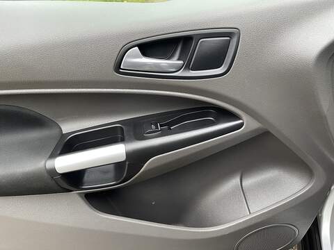 Ford Transit Connect 1.5 240 EcoBlue Limited L2 Euro 6 (s/s) 5dr - U612