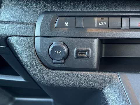Citroen Dispatch 2.0 BlueHDi 1400 Enterprise Edition M FWD 2 Euro 6 (s/s) 6dr - U613